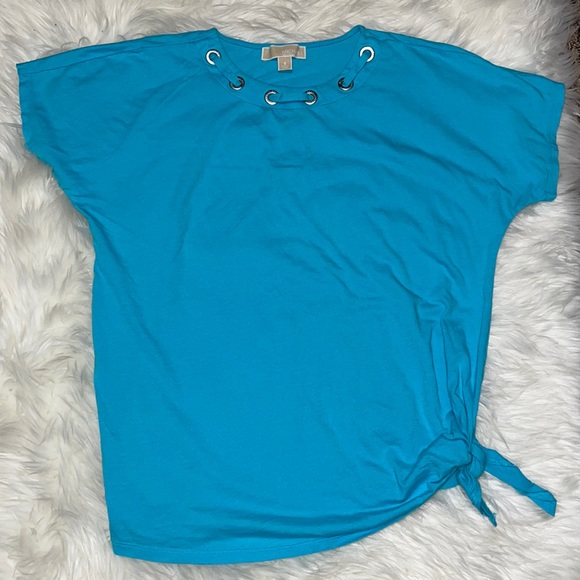 MICHAEL Michael Kors Tops - 5 for $25🎈Gorgeous Michael kors blue top